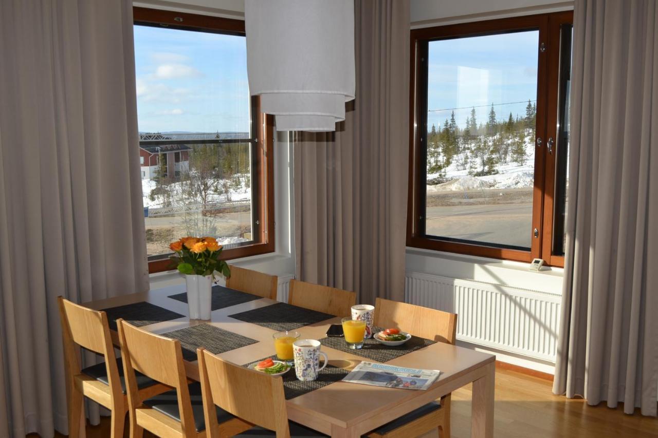 Yllaes Chalets A9206 Talvikaudelle 25-26 Hinta Sisaeltaeae 2Kpl Hissilippuja! Ylläsjärvi Dış mekan fotoğraf